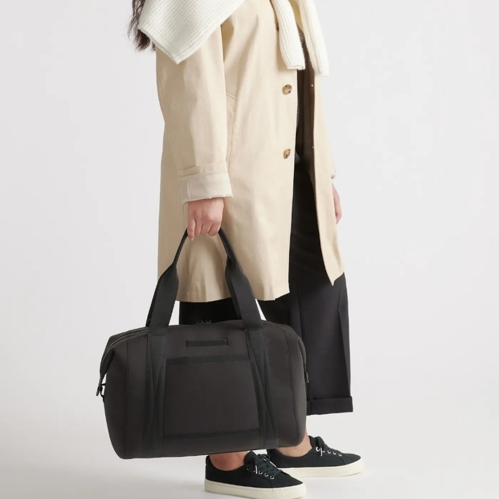 Quince All-Day Neoprene Tote Travel Bag - Picture 9 of 10